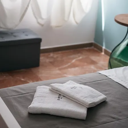 Bed & Breakfast Butterfly Lecce